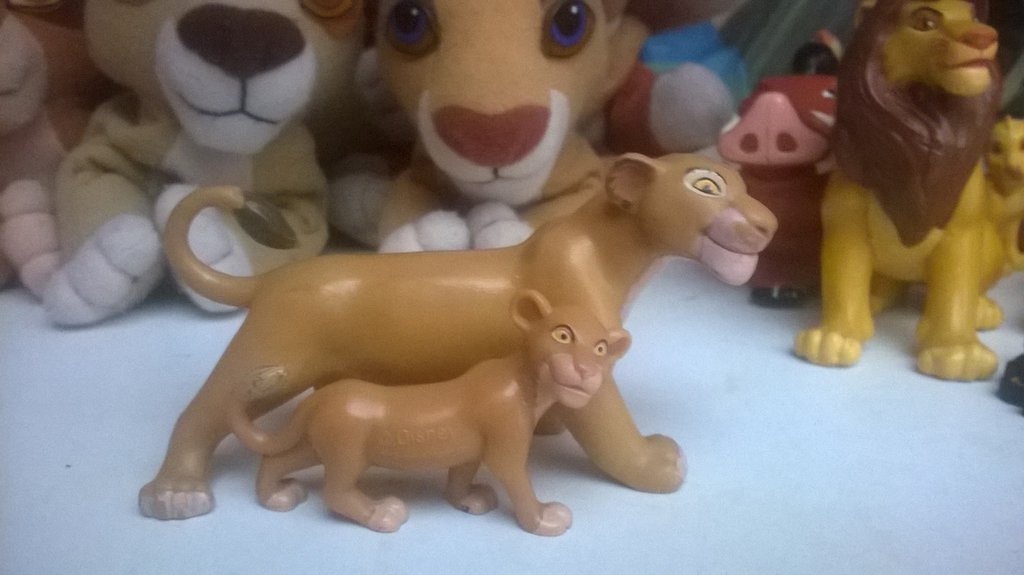 lion_king__nestle_nala_figure_by_littlerolox3-d7kkxi5.jpg