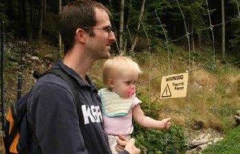 baby-not-afraid-of-no-electric-fence.jpg