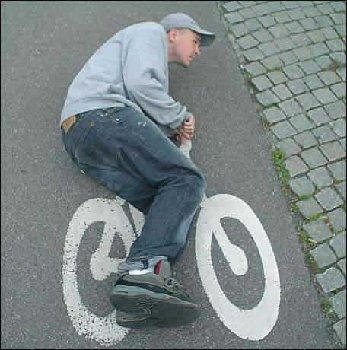 funny2bike.jpg