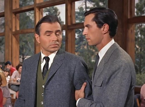 vd and leonard2 (640x475).jpg