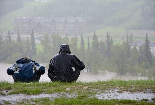 Cochrane flooding 2013.jpg